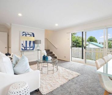 Perfect location close to Sylvia Park. Family Gem. - Photo 6
