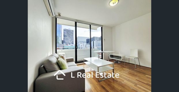 Furnished 2 Bedroom 2 Bathroom Apartment - Photo 1