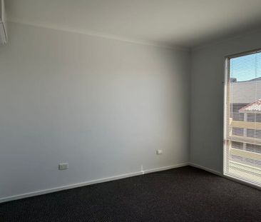 Charming & Convenient 2-Bedroom Living - Photo 3