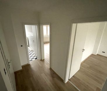 Frisch renoviert und einzugsbereit | Ihr neues Zuhause auf 51 m² in... - Foto 4