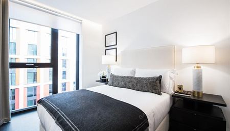 3 bedroom flat to rent - Photo 5