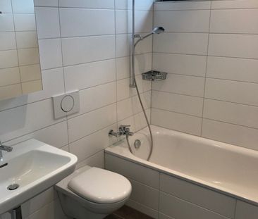 4.5-ZW à 94 m² in the beautiful Seeland region - Photo 6