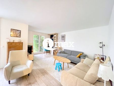 Location Appartement COURBEVOIE - - Photo 3