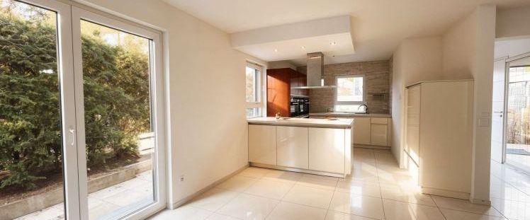 Moderne Doppelhaushälfte in Zirndorf zu vermieten - Foto 1