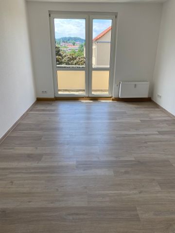 EXKLUSIVE 3-RAUMWOHNUNG mit BALKON & Einbauküche! - Foto 5