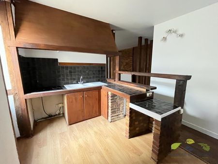 Location Appartement 2 pièces 56m² ST LEONARD DE NOBLAT 87400 - Photo 3