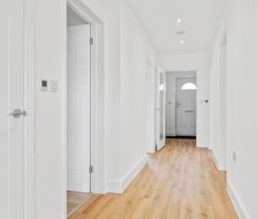 3 bedroom detached bungalow to rent - Photo 6