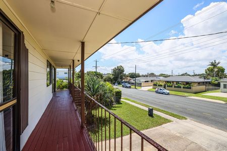 42 Kangaroo Avenue, 4507, Bongaree Qld - Photo 4