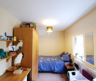 3 Bed - Helmsley Road, Sandyford - Photo 1