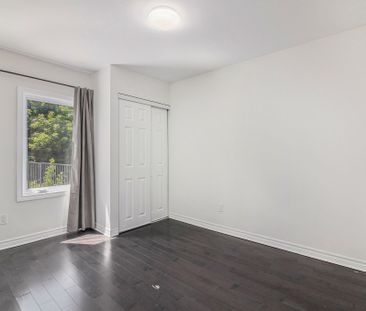 For Lease - 278 Shakespeare Street Unit# 2, Vanier and Kingsview Pa... - Photo 1