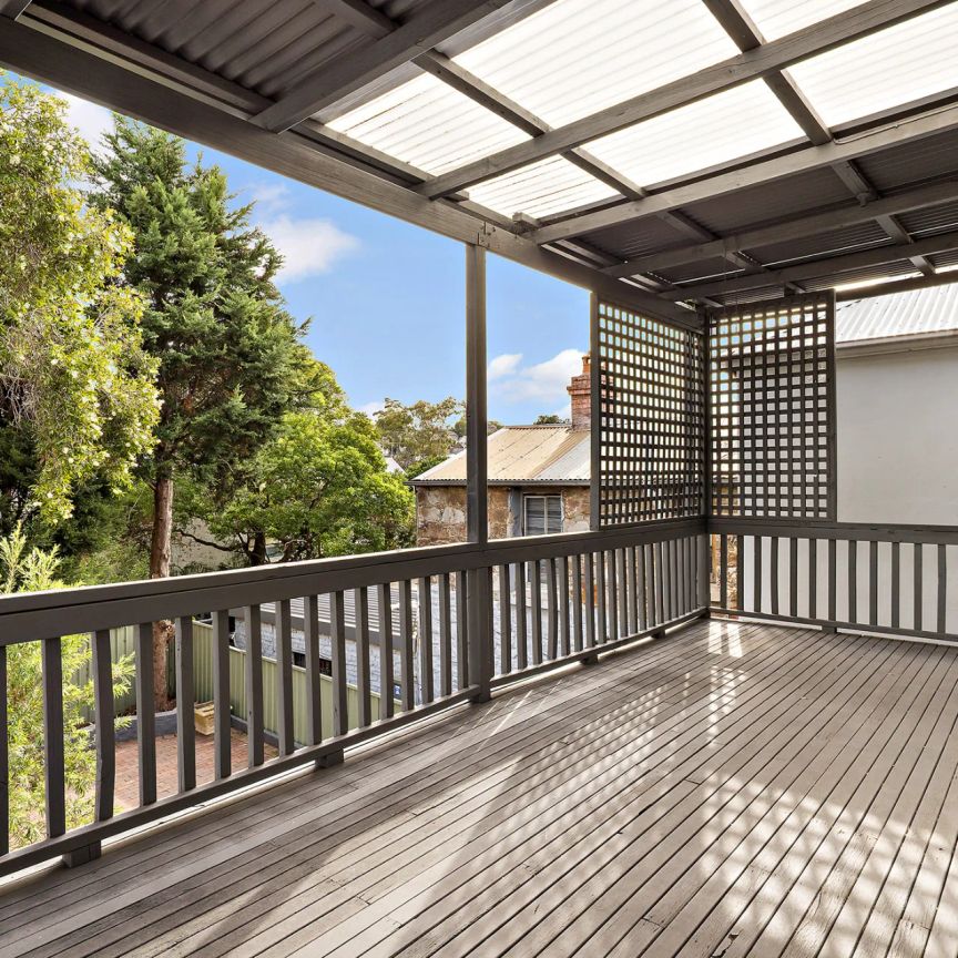 29B Parsons Street, Rozelle. - Photo 1