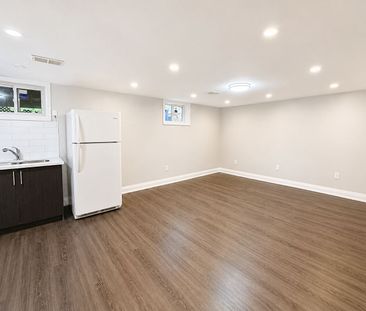 For Lease - 81 Farmbrook Road Unit# Bsmt, Toronto, Ontario - Photo 3