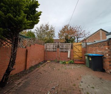 2 bedroom House To Let Total Size: 775 SQ FT - Photo 4