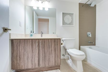 For Lease - 4030 Parkside Village Drive Unit# 1, Mississauga, Ontario - Photo 5