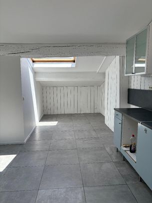 Location Appartement 1 pièce 29m² DRAGUIGNAN 83300 - Photo 1