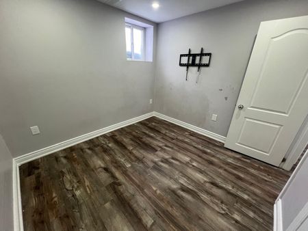 For Lease - 15 Tiger Crescent Unit# BSMT, Brampton, Ontario - Photo 5