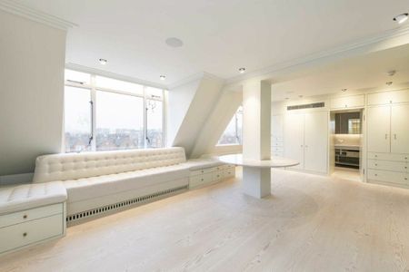 Park Lane, Mayfair, W1K - Photo 2