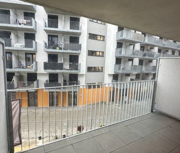 1100: Moderne und helle 1 Zimmer Wohnung mit Balkon / Ab sofort ver... - Photo 4