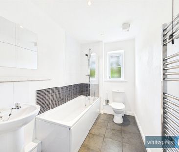 Brackenhill Mews, Bradford, West Yorkshire, BD7 - Photo 6