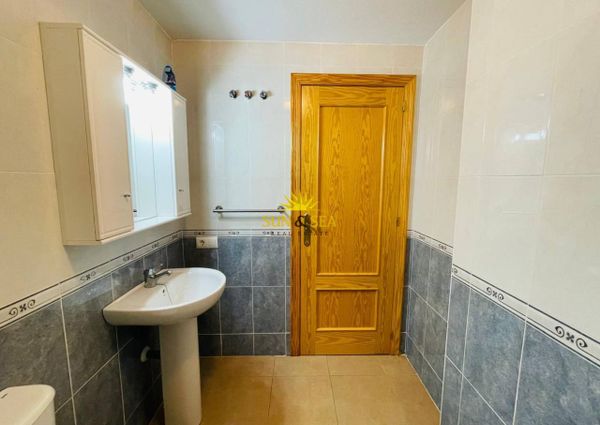 APARTMENT WITH 3 BEDROOMS AND 2 BATHROOMS IN CARTAGENA