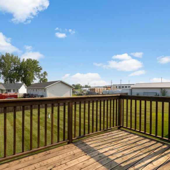 33 Fourth Avenue, Blumenort, MB - Photo 1