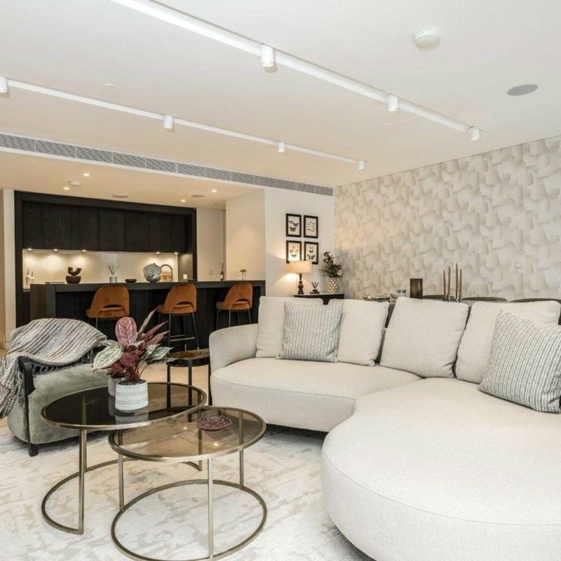 Cork Street, Mayfair, W1S - Photo 1