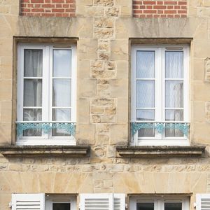 À CHARLEVILLE MEZIERES - Photo 3