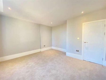 Castlebar Road, Ealing, W5 - Photo 4