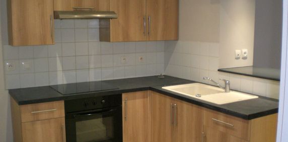 Location Maison 5 pièces 105m² - Photo 2