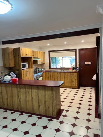 Greystanes - Photo 2