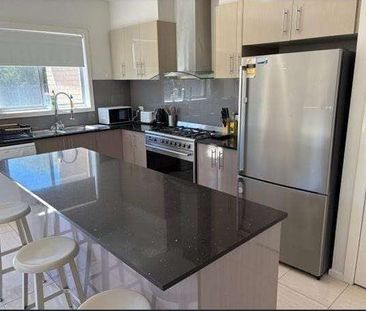 Hoppers Crossing - Photo 2