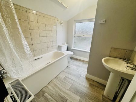 Cromwell Road, Rushden - Photo 4