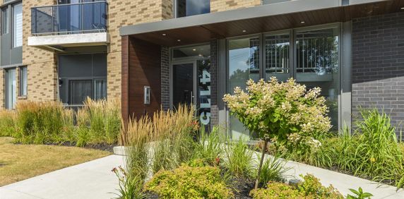 Moderne Appartement -2 Chambres – Disponible Le 1er Juin - 4115 Henri Bourassa Ouest, Montréal - Photo 2