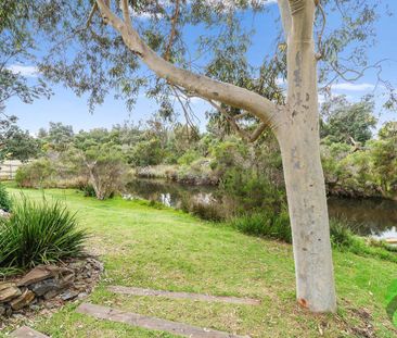 Furnished One Bedroom Apartment - Photo 6