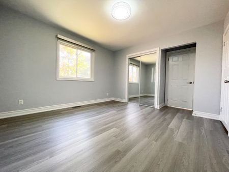 For Lease - 716 Lake Drive, Georgina, Ontario - Photo 4