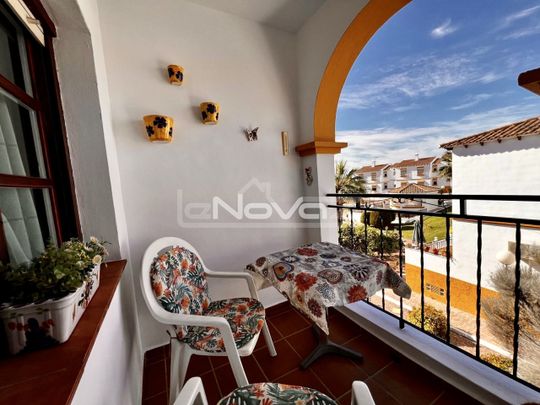 Charming one bedroom ground floor apartment in Villamart - Photo 1