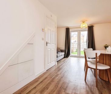 3 bedroom terraced house to rent - Photo 3