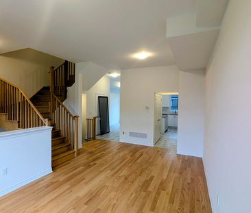 For Lease - 95 Paradox Street, Vaughan, Ontario - Photo 2