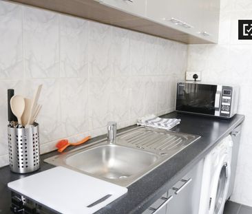11-bedroom flat for rent in Cabra East, Dublin. - Photo 4