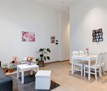 Appartement te huur in Sint-Truiden voor € 675 met 1 slaapkamer - Photo 2