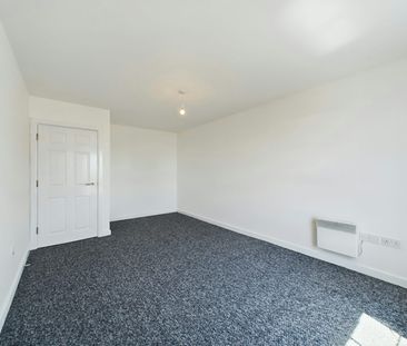 Flat to rent on - Photo 4