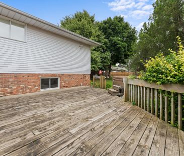 For Lease - 121 TollGate Road, Brantford, Ontario - Photo 2