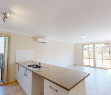 14a Dunnart Street, Aberglasslyn NSW 2320 - Photo 6