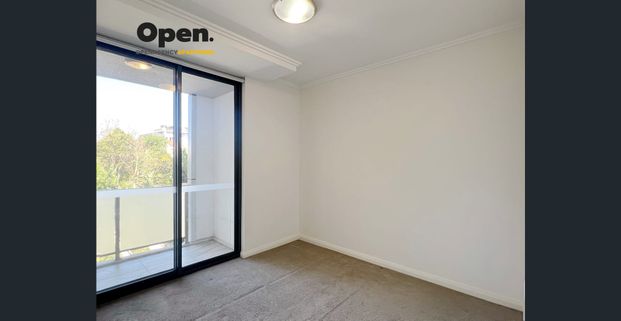 Two Bedroom Apartment For Lease - Photo 1