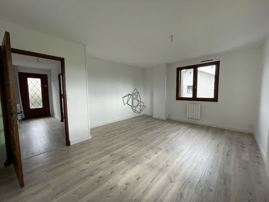 Location Appartement 4 pièces 90m² REQUISTA 12170 - Photo 1