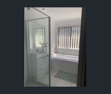 4 Bedroom Family Home - Photo 3