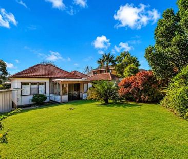Large Family House At Pagewood super Convenient Location!! - Photo 6