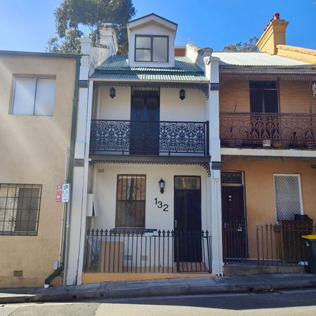 132 McElhone Street, Woolloomooloo, NSW 2011 - Photo 3