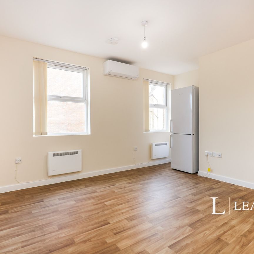 1 bedroom apartment to rent St. Peters Gardens, Marefair, Northampton, Northamptonshire, NN1 - Photo 1