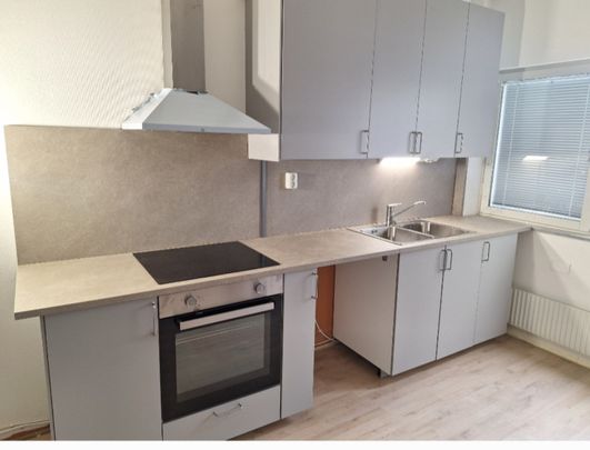 130kvm Nyrenoverad lgh i centrala Hofors - Photo 1